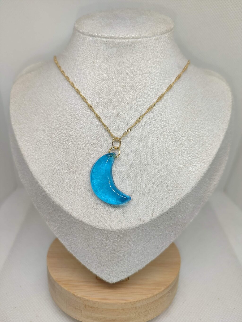 Μενταγιόν Γυάλινη Ημισέληνος "Blue Moon"