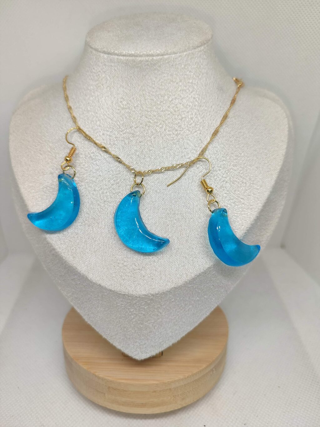 Σετ σκουλαρίκια και μενταγιόν "Blue Moon"