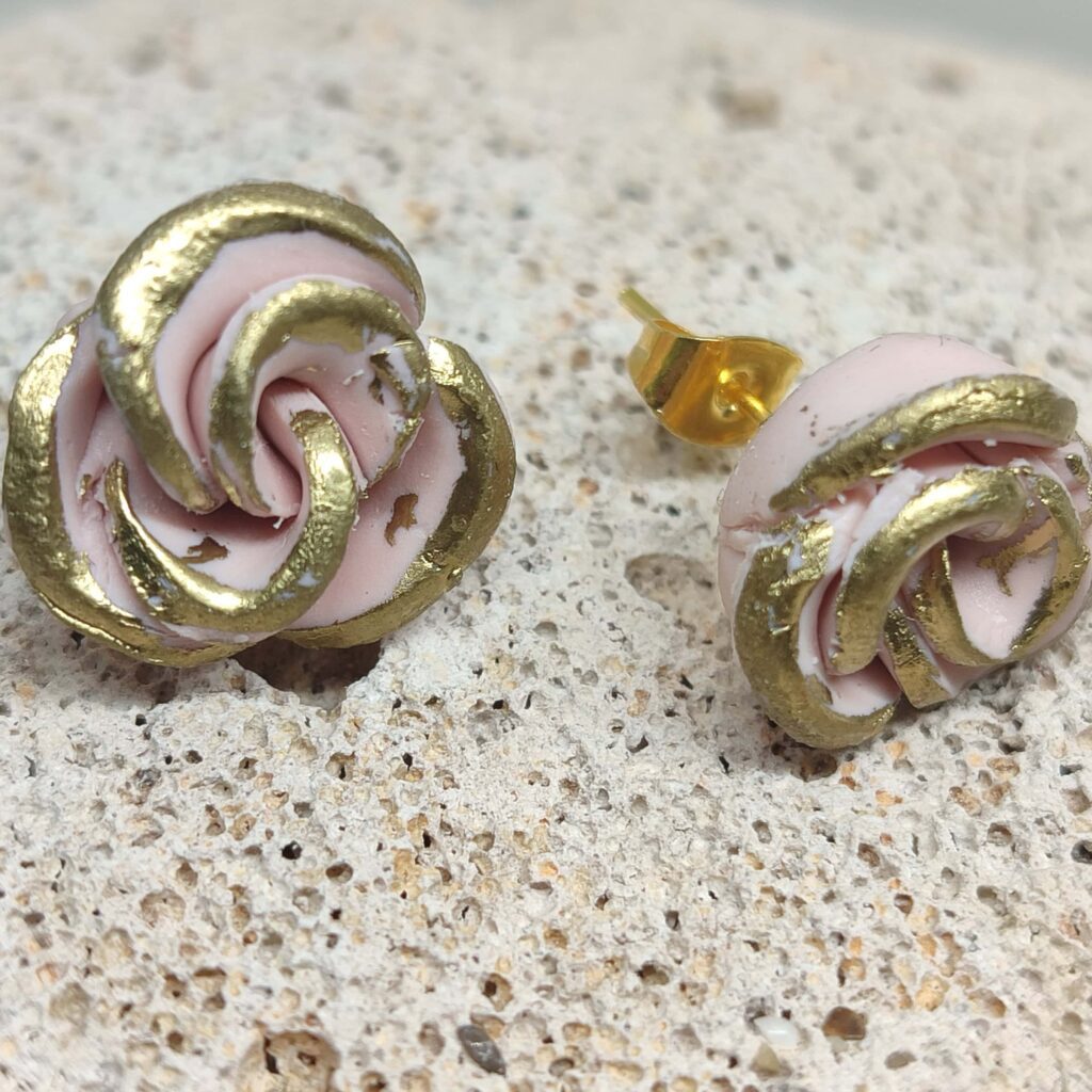 Σκουλαρίκια σειράς "Ethereal Roses" (nude-gold)